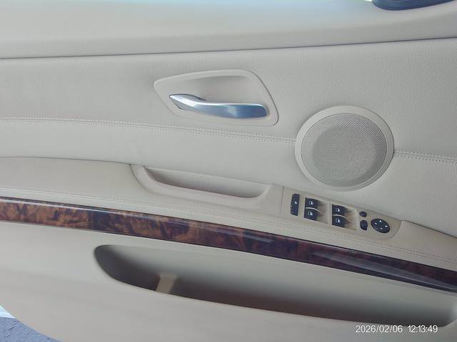 Used 2006 BMW 330i Sedan image 15