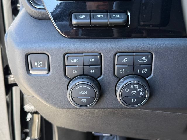 Used 2024 Chevrolet Silverado 1500 ZR2 w/ Technology Package AWD/4WD image 21