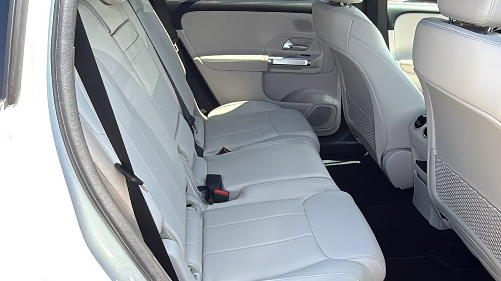 Certified 2026 Mercedes-Benz GLB 250 4MATIC image 15