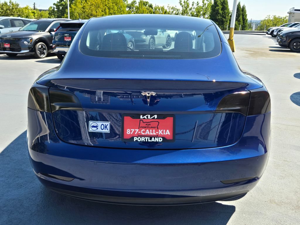 Used 2021 Tesla Model 3 Standard Range Plus RWD image 5