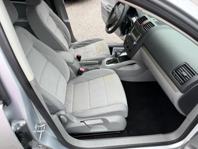 Used 2008 Volkswagen Rabbit S image 31