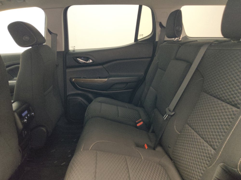 Used 2019 GMC Acadia SLE FWD image 18