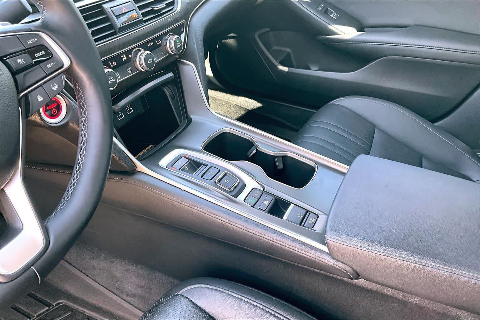 Used 2021 Honda Accord EX-L image 16