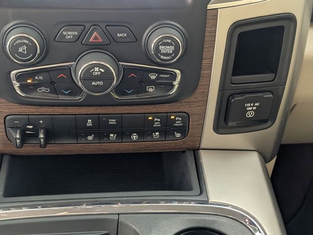 Used 2016 RAM 1500 Laramie w/ Convenience Group AWD/4WD image 22