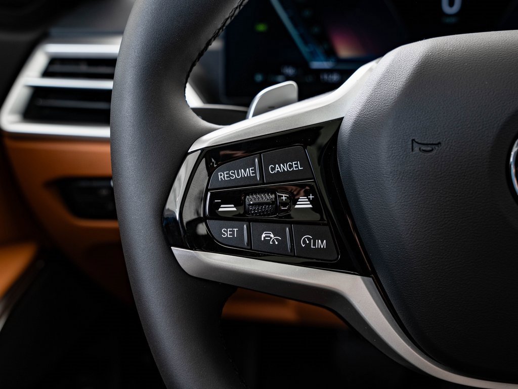 New 2026 BMW 330i xDrive Sedan w/ Premium Package image 28