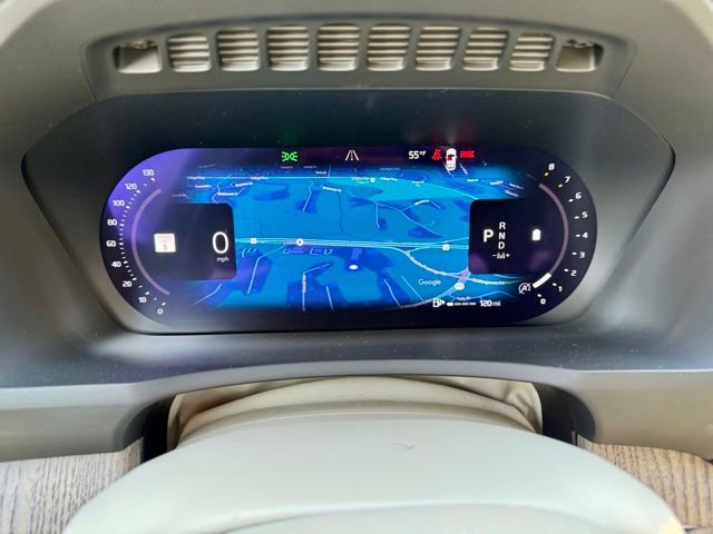 Used 2024 Volvo XC90 B6 Ultimate w/ Lounge Package image 10