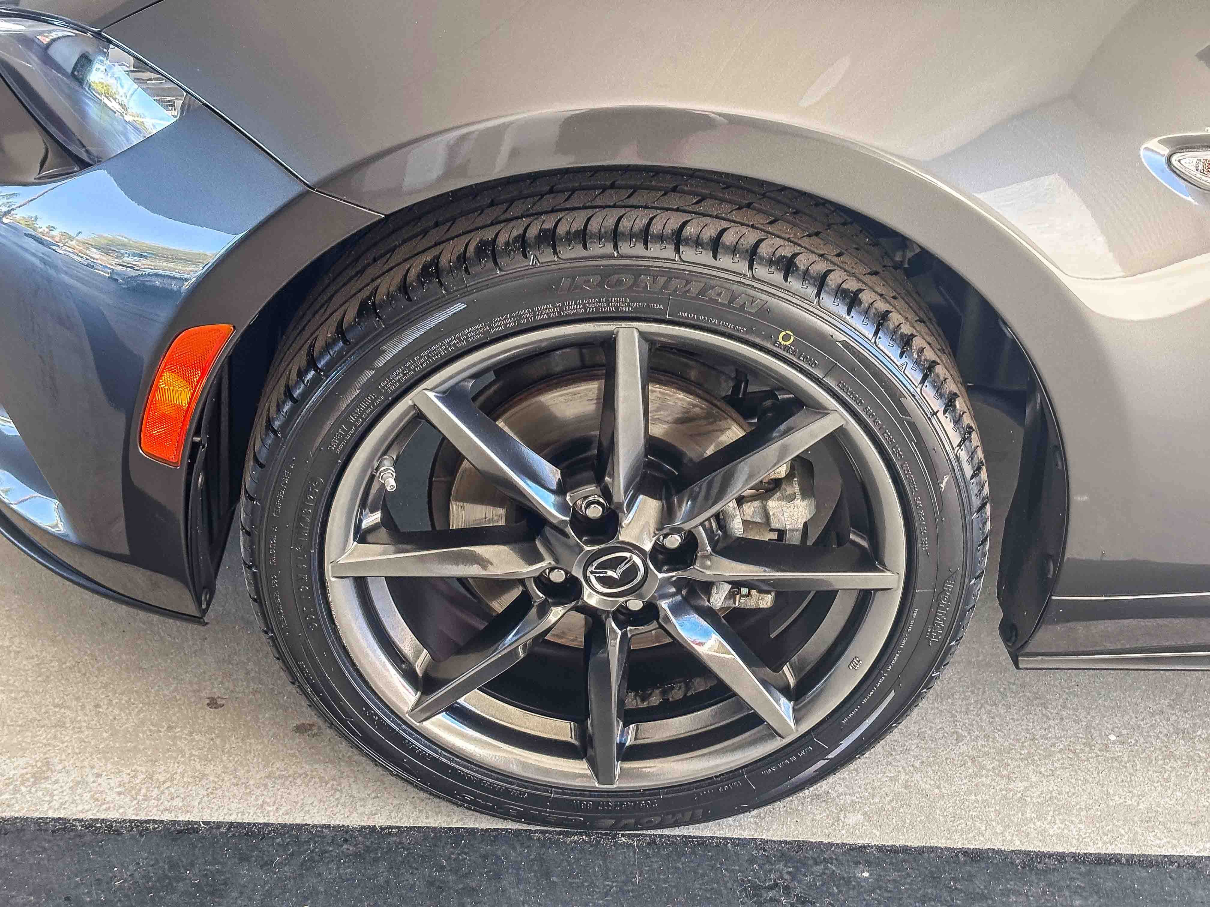 Used 2019 MAZDA MX-5 Miata RF Grand Touring image 11