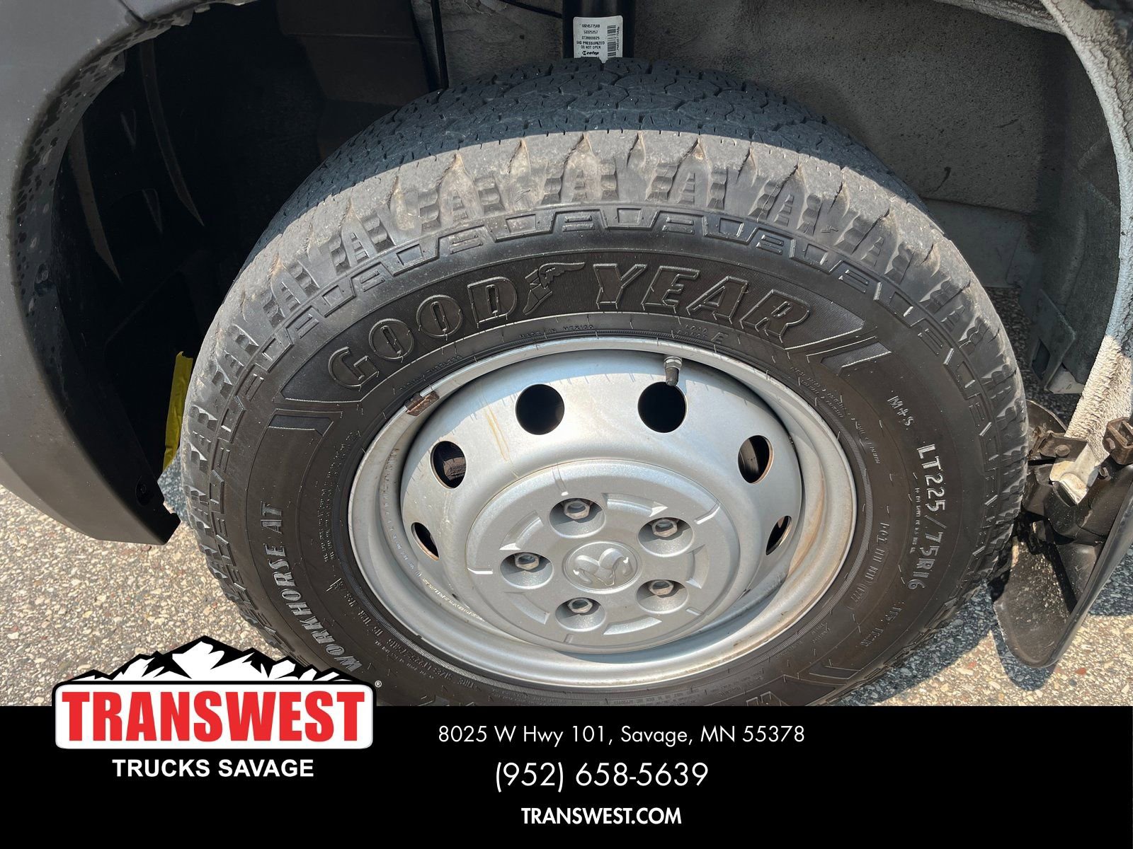 Used 2021 RAM ProMaster 1500 image 17