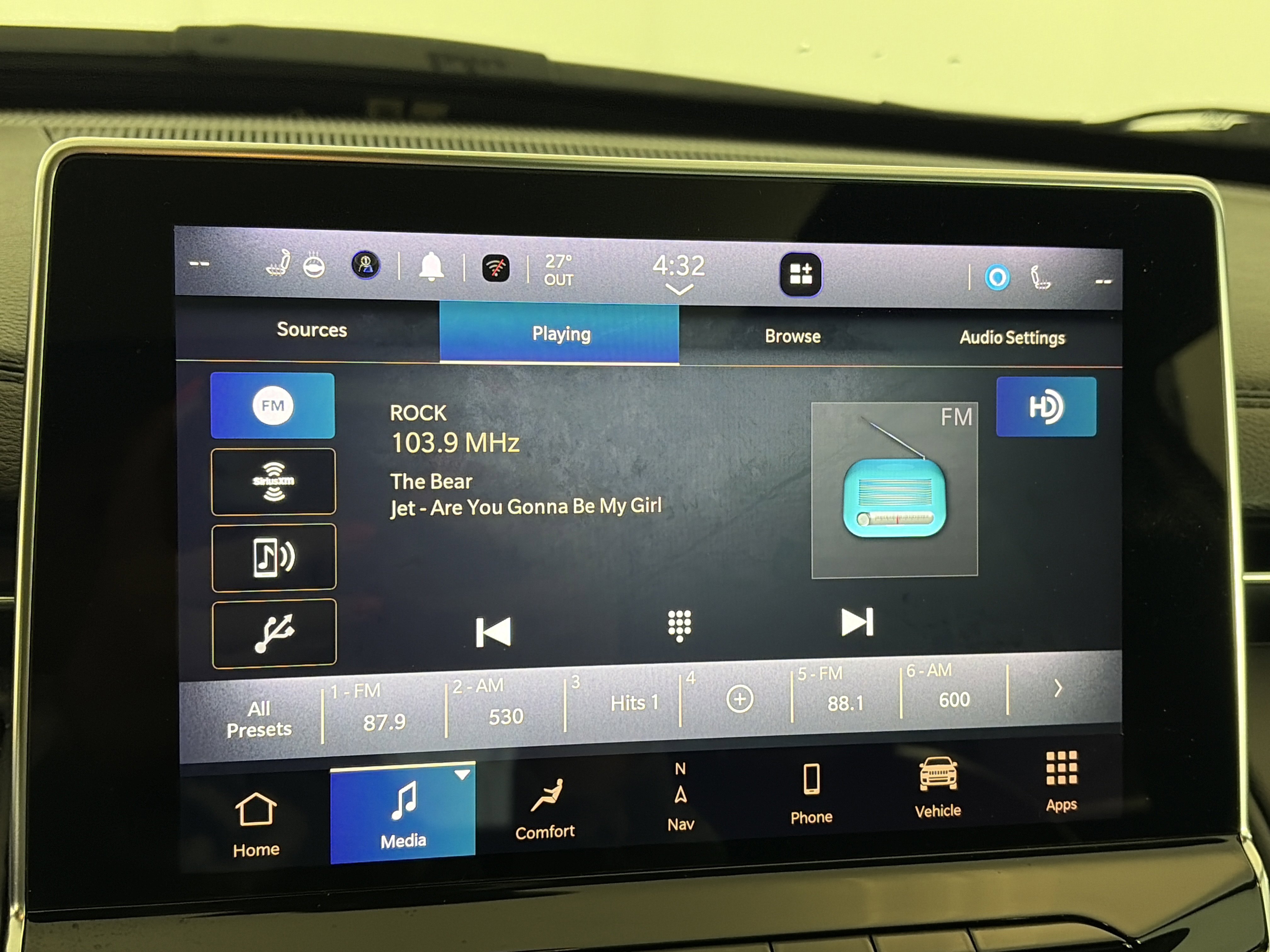 Used 2023 Jeep Compass High Altitude image 20