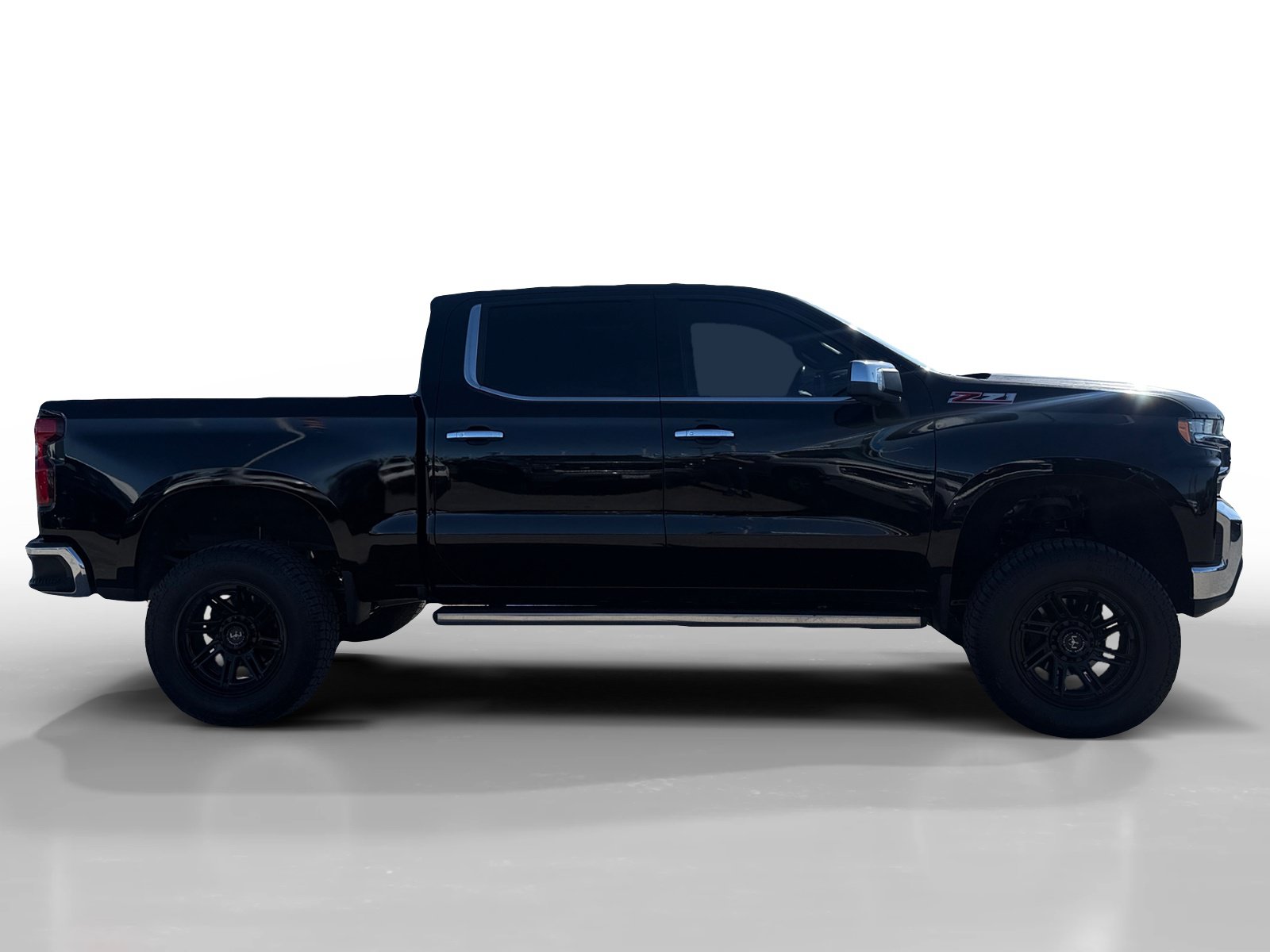 Used 2019 Chevrolet Silverado 1500 LTZ w/ LTZ Premium Package AWD/4WD image 6