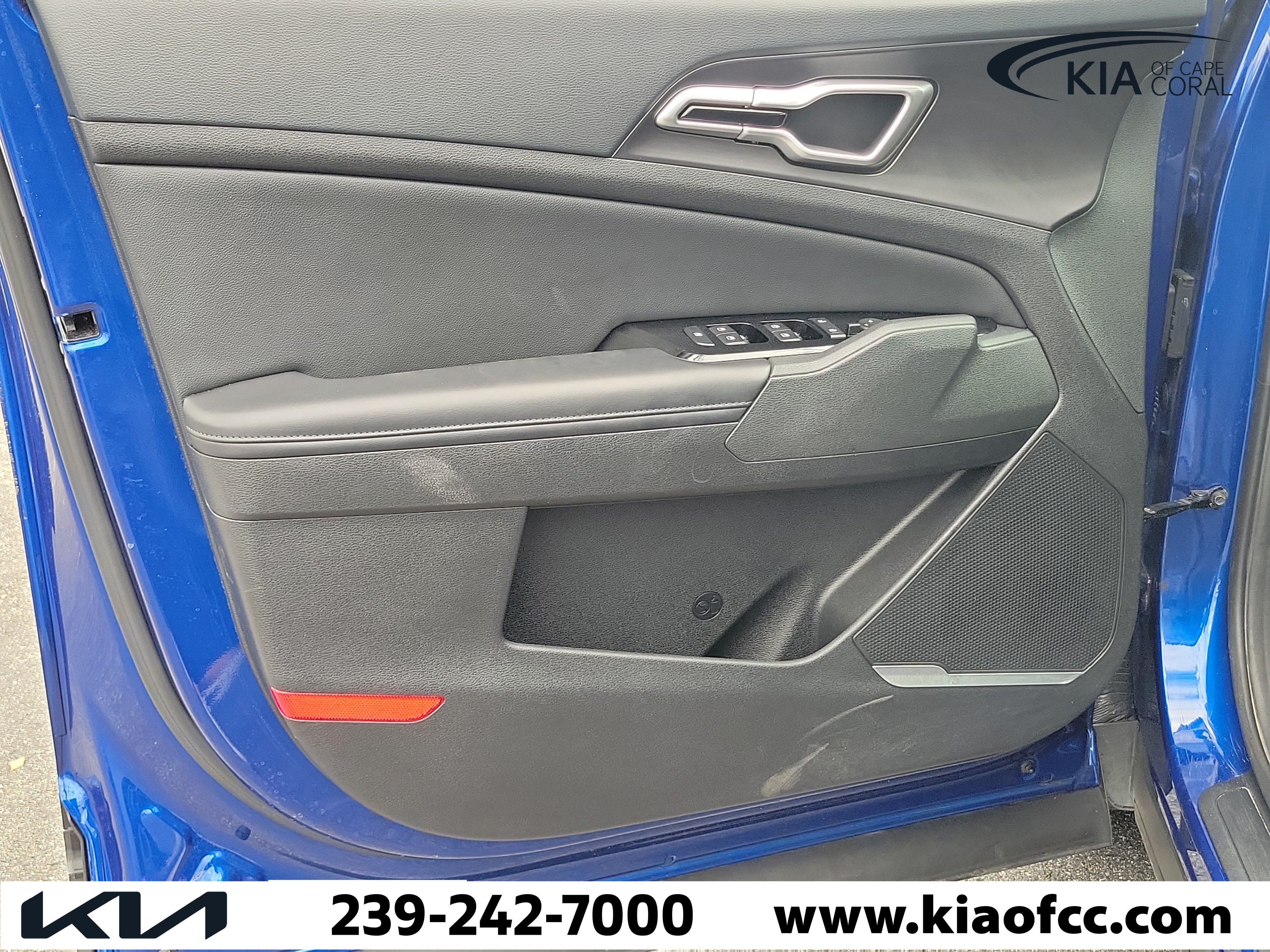 Certified 2023 Kia Sportage EX FWD image 27