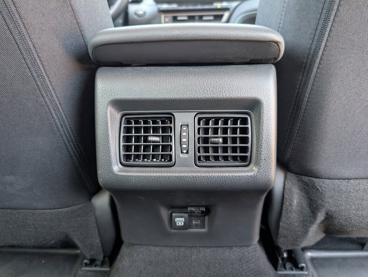 Used 2026 Toyota Camry LE image 7