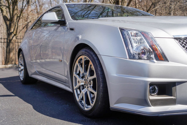 Used 2011 Cadillac CTS V w/ Wood Trim Package image 70