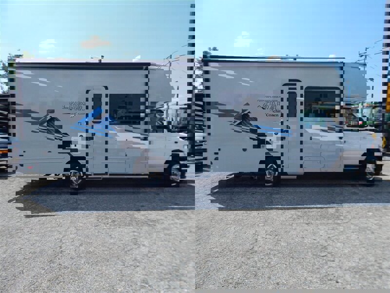 Used 2022 Ford E-450 and Econoline 450 Super Duty w/ Motorhome Prep Package video 1