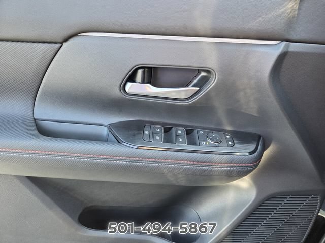 Certified 2026 Nissan Kicks SR w/ Cold Weather Package FWD image 24