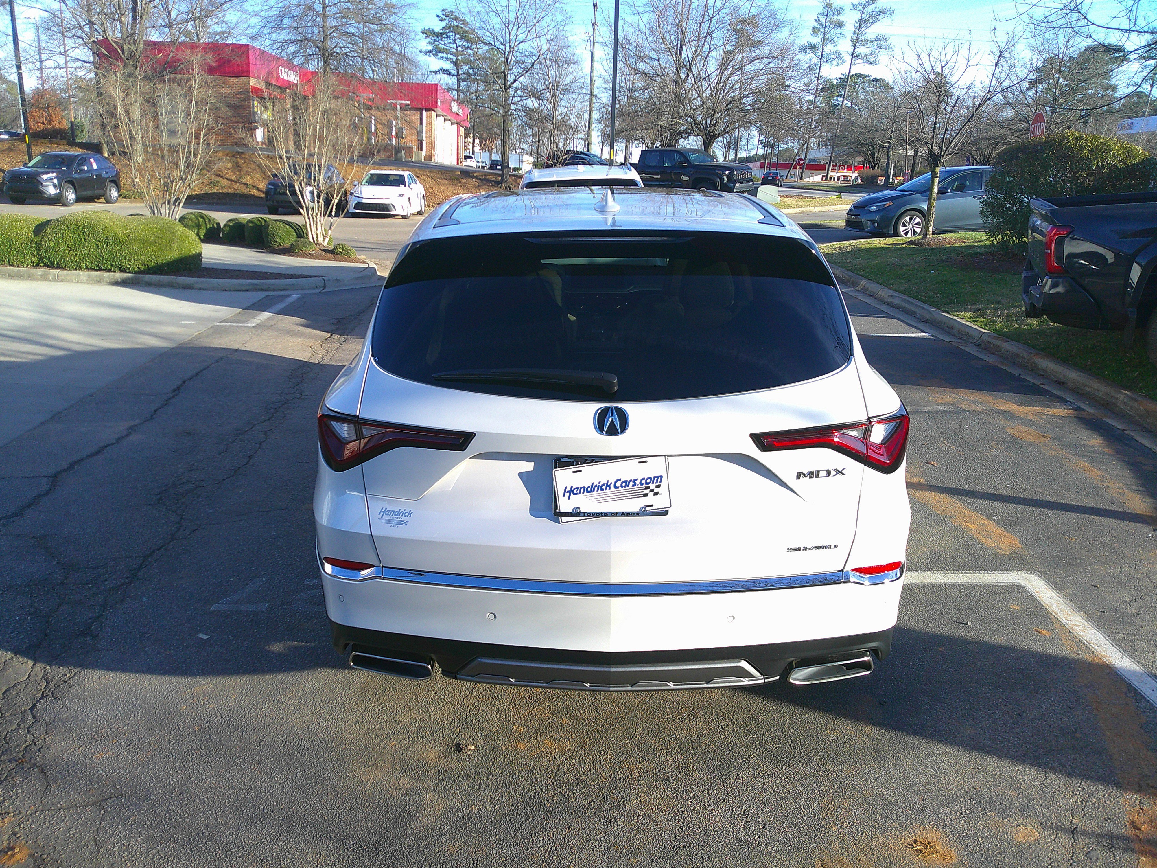 Used 2025 Acura MDX SH-AWD w/ Technology Package image 11