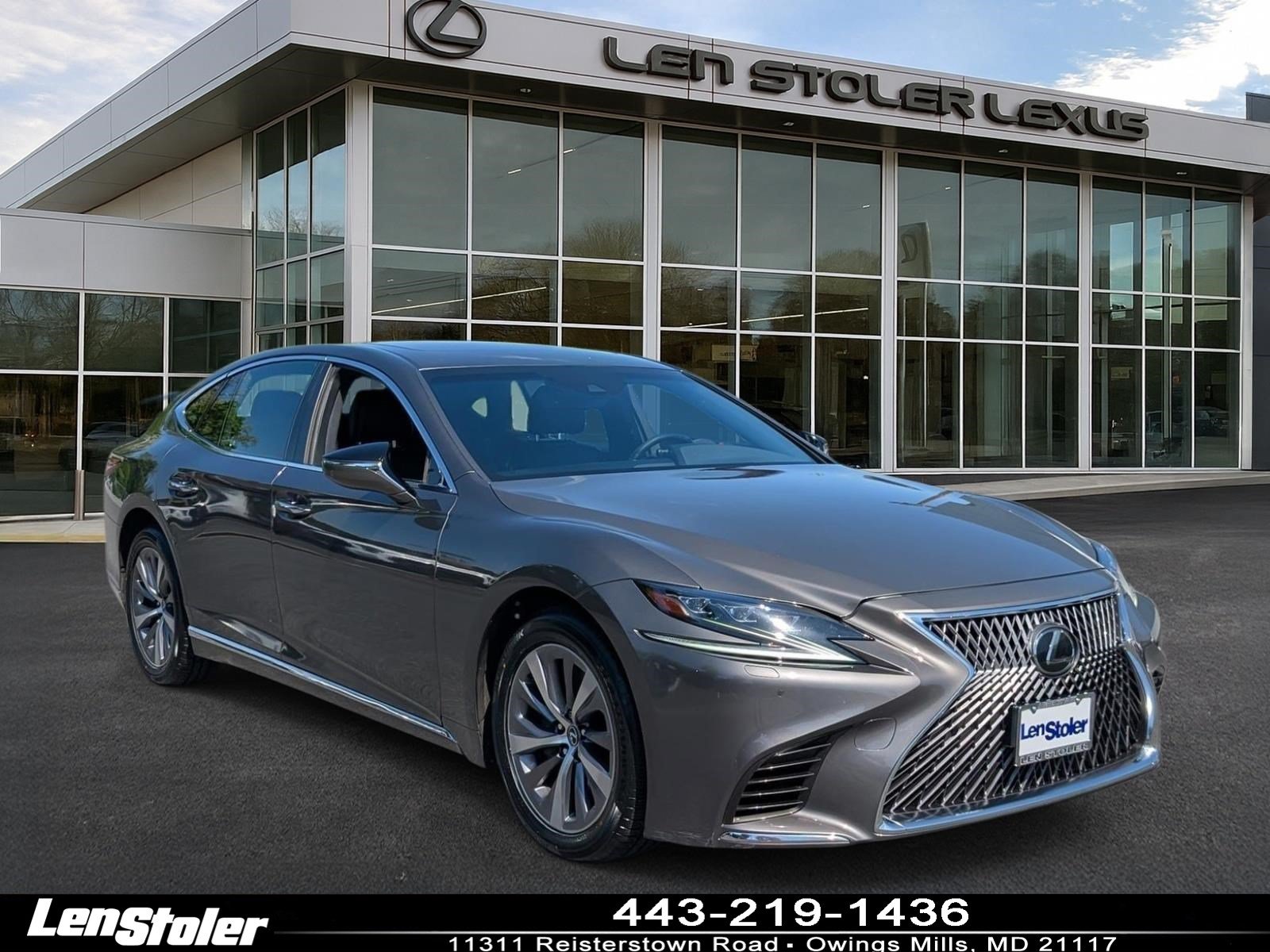 Used 2019 Lexus LS 500 AWD w/ Accessory Package (Z2) image 1