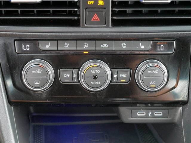 Certified 2023 Volkswagen Jetta GLI Autobahn FWD image 30