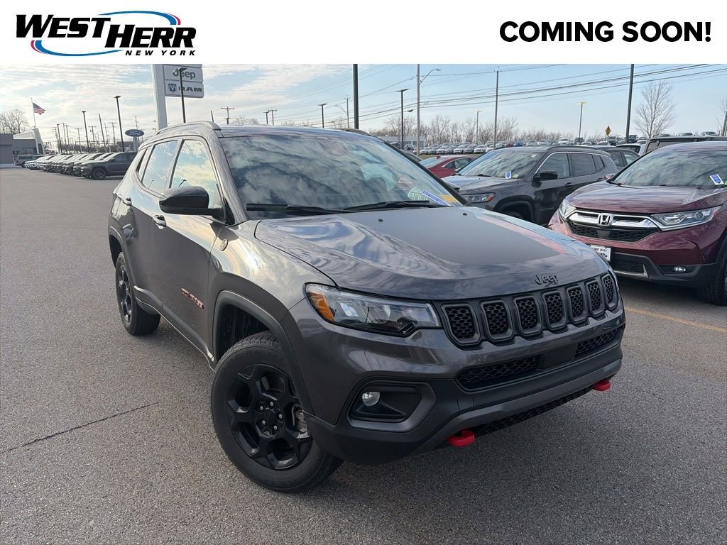 Used 2023 Jeep Compass Trailhawk w/ Trailhawk Convenience Group image 1