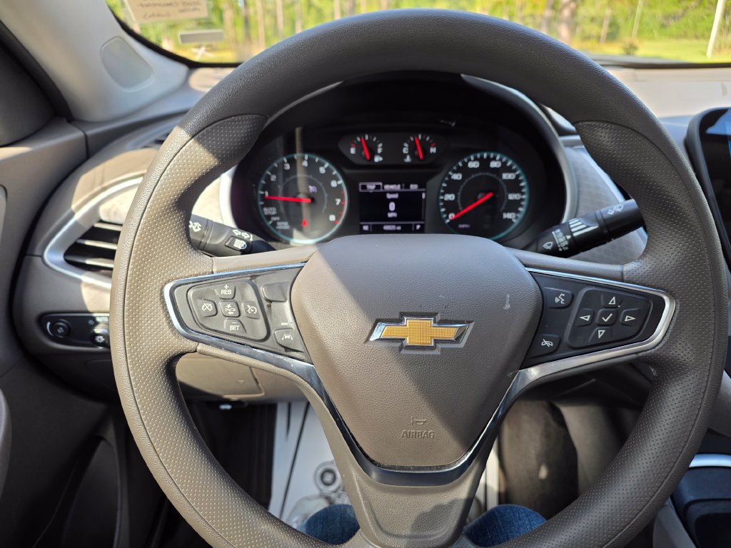 Used 2025 Chevrolet Malibu LT FWD image 31