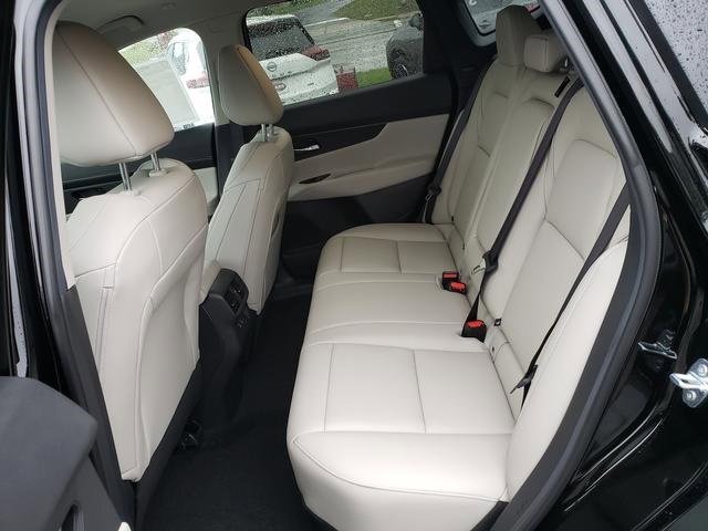 New 2026 Nissan Murano SV image 14