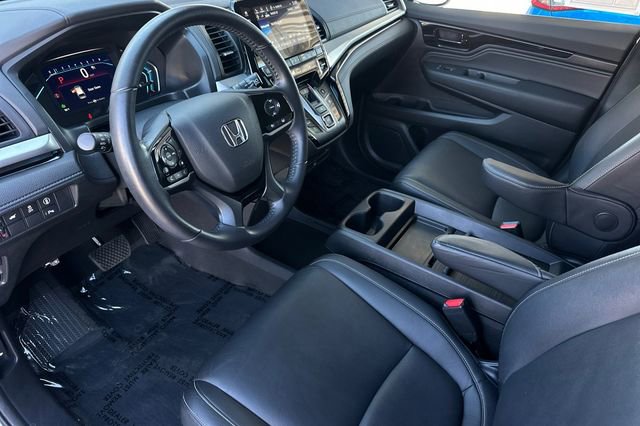Certified 2024 Honda Odyssey Touring image 11