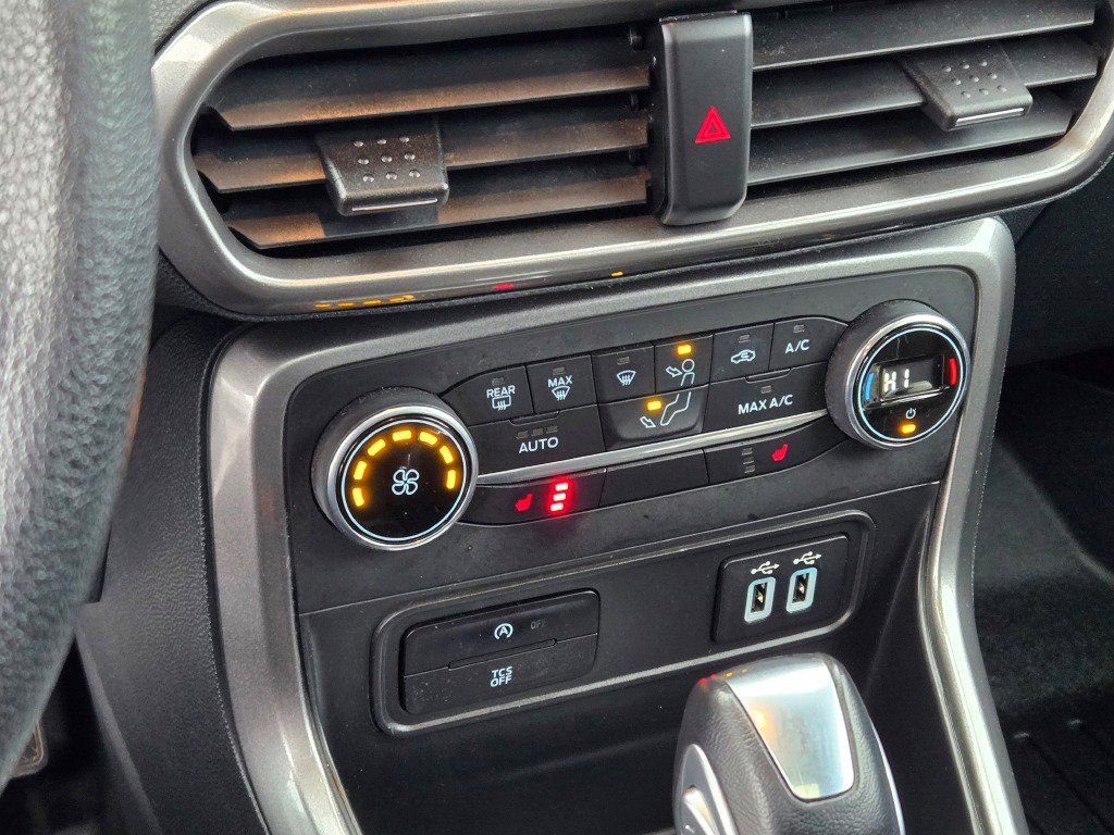 Used 2022 Ford EcoSport SE image 22