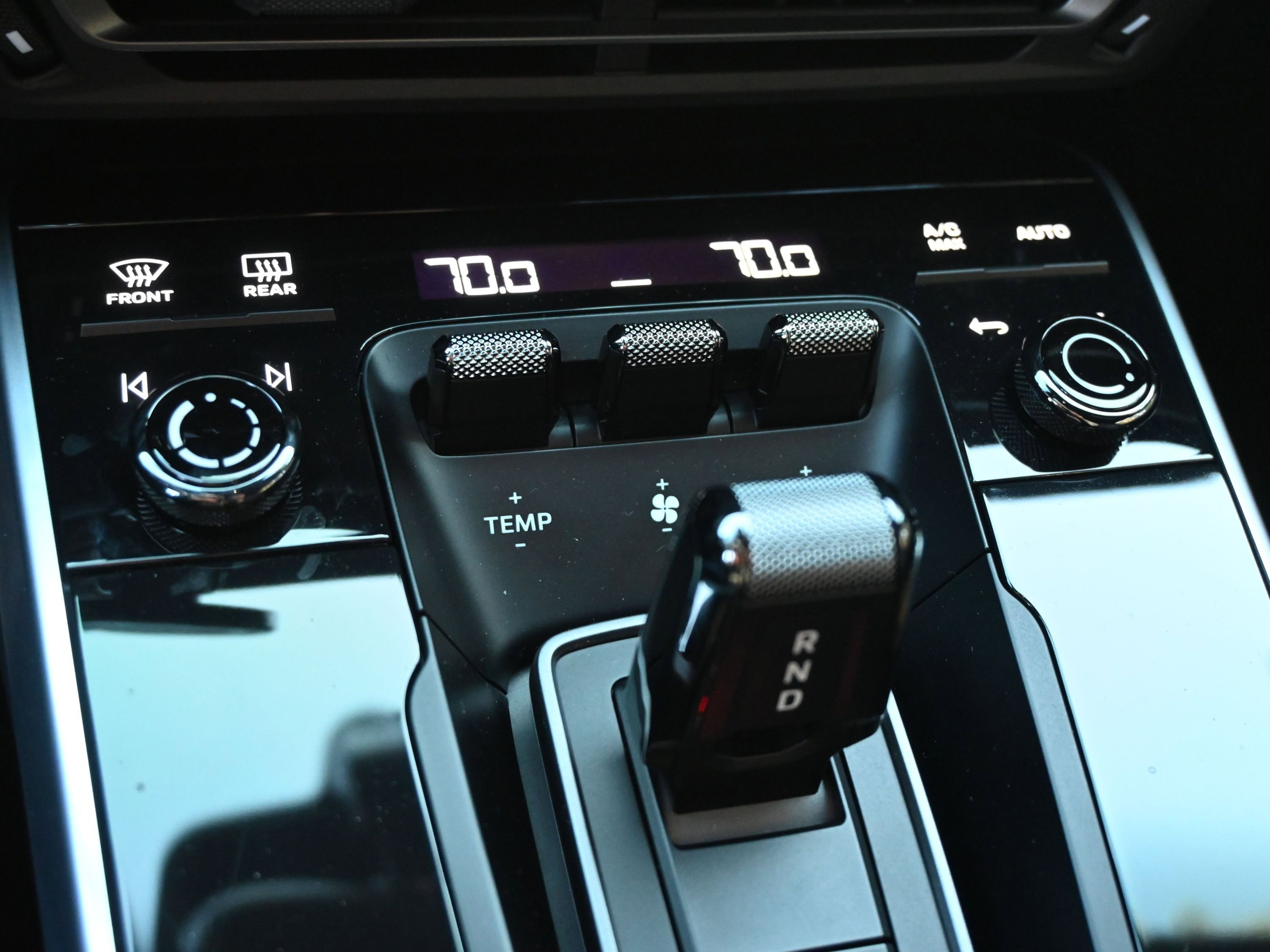 Used 2024 Porsche 911 Turbo S image 35