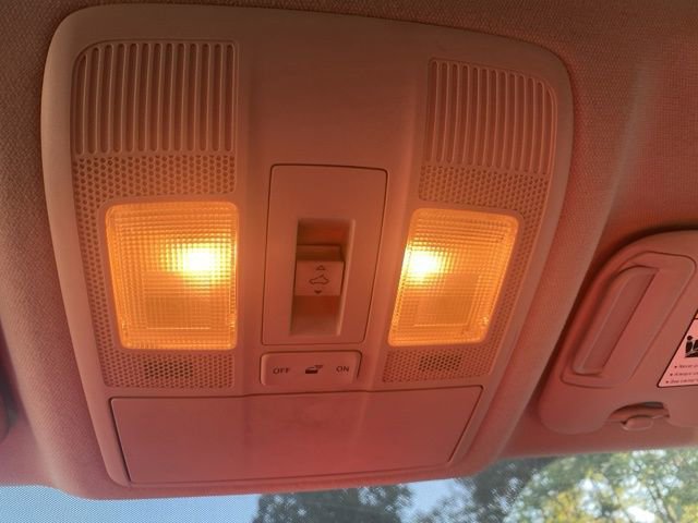 Used 2014 MAZDA MAZDA3 i Grand Touring image 25