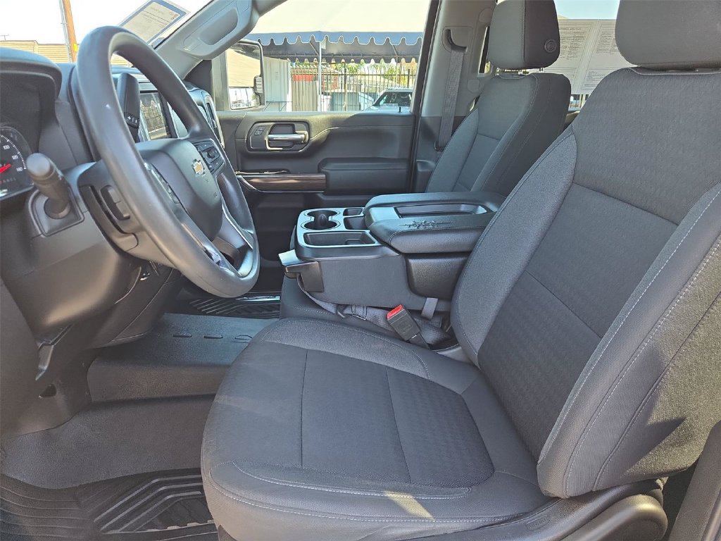 Certified 2022 Chevrolet Silverado 2500 LT AWD/4WD image 10