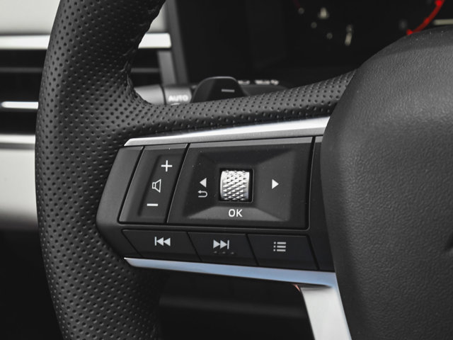 New 2025 Mitsubishi Outlander SE image 20