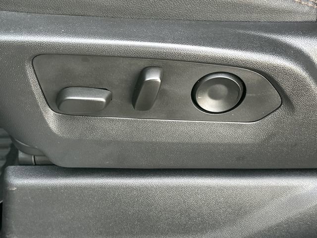 Used 2024 GMC Sierra 2500 AT4 w/ AT4 Premium Plus Package image 16