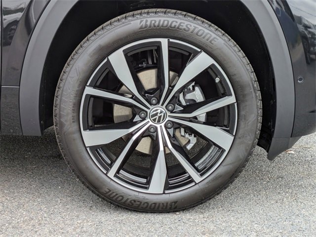 New 2026 Volkswagen Atlas SEL Premium R-Line image 11