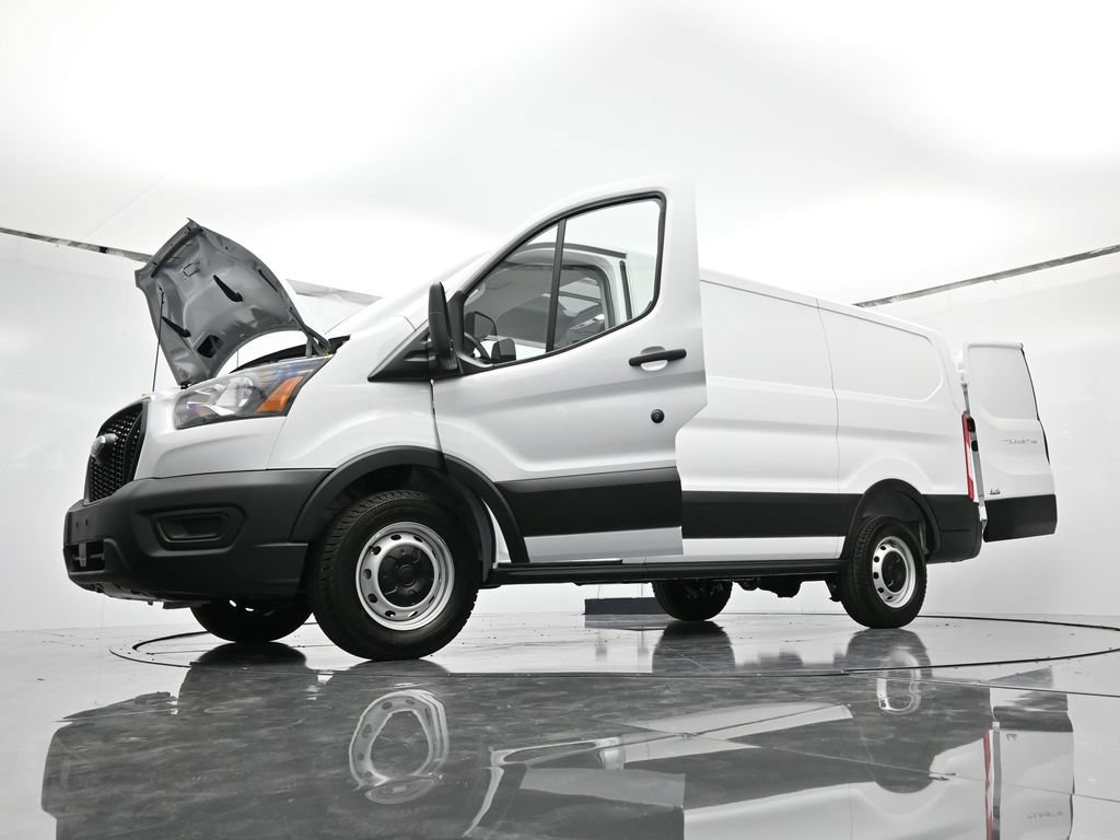 New 2025 Ford Transit 150 Low Roof RWD image 44