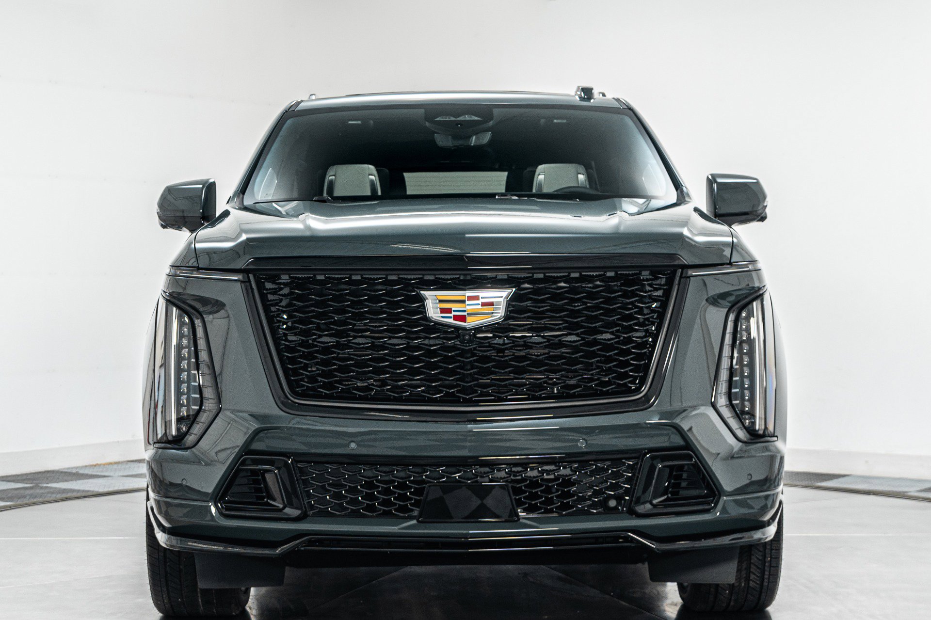 Used 2026 Cadillac Escalade V AWD/4WD image 4