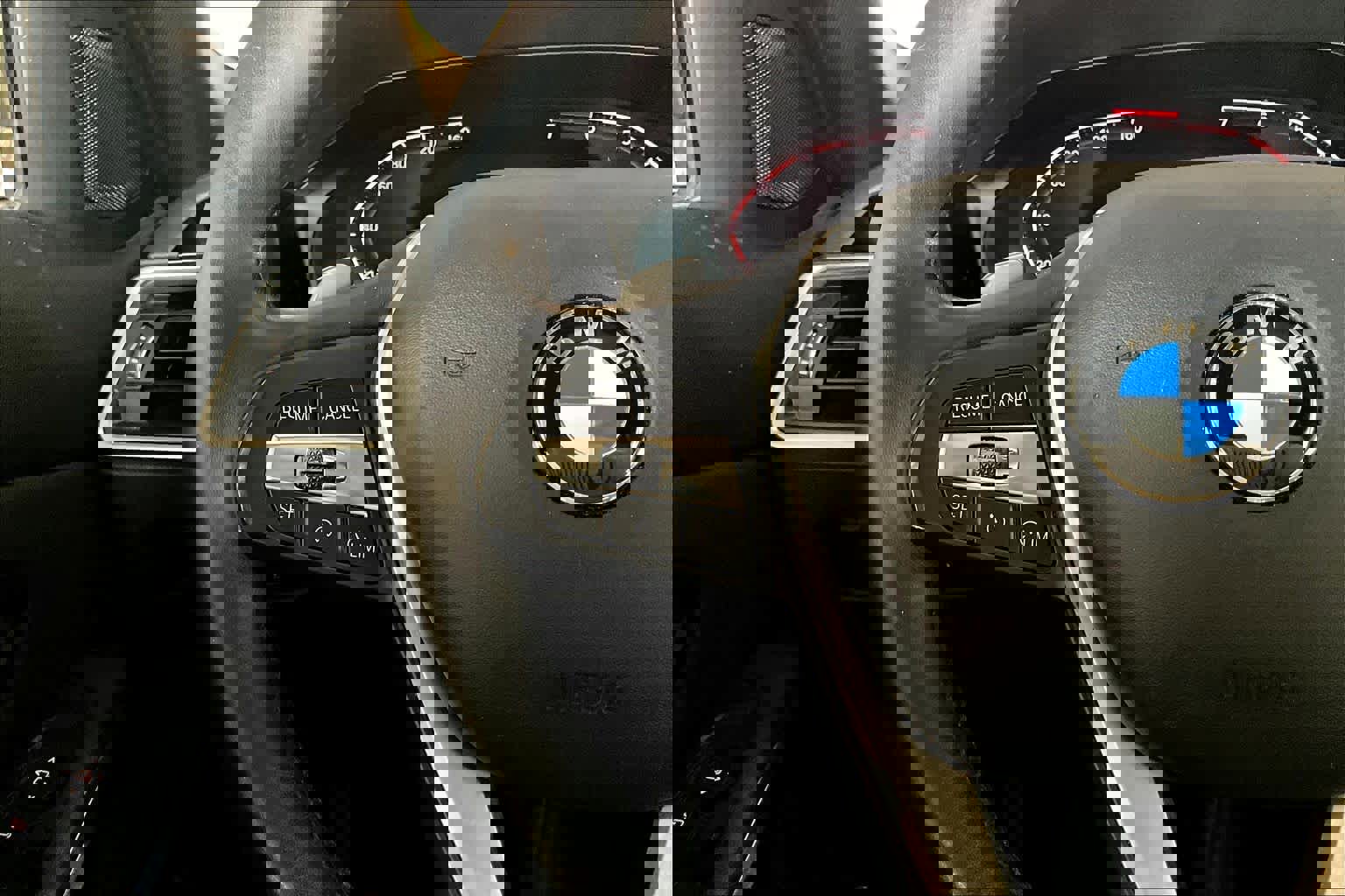 Used 2019 BMW 330i Sedan w/ Convenience Package image 23