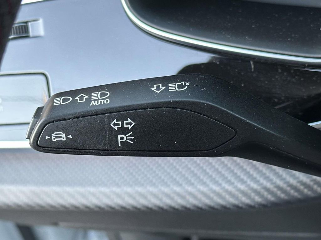 Used 2024 Audi RS Q8 image 24