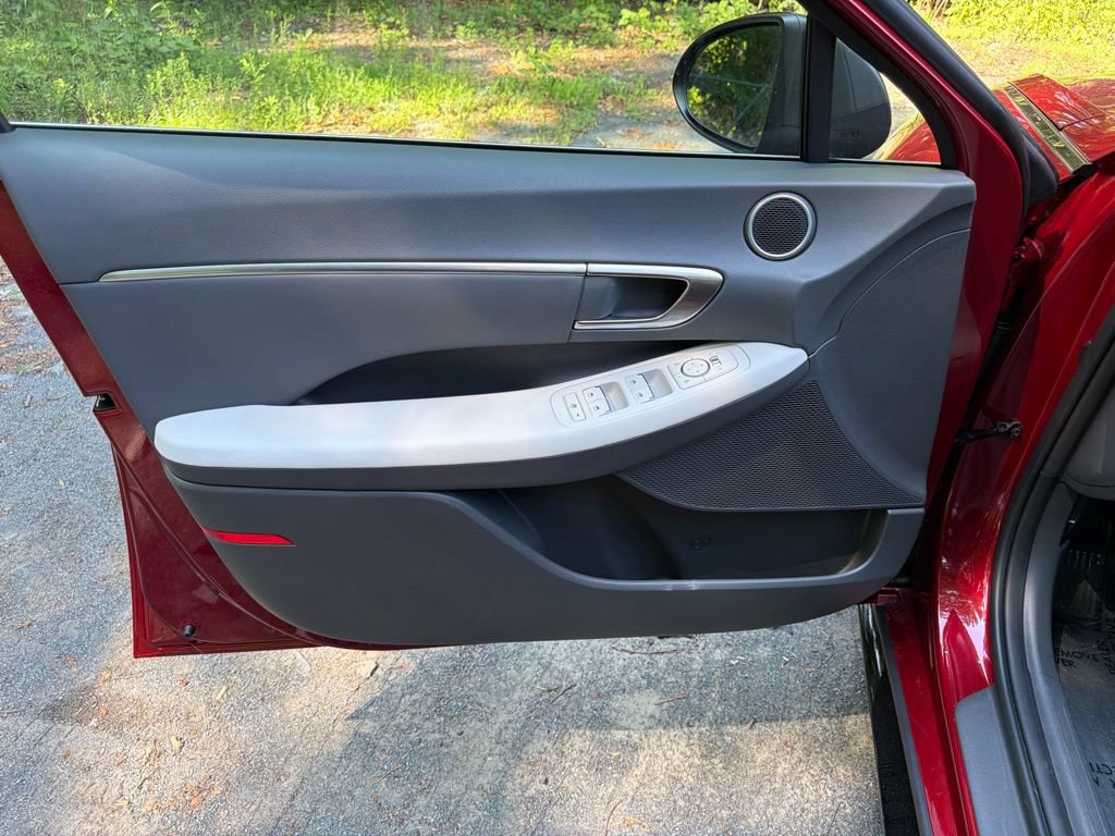 Certified 2023 Hyundai Sonata SEL FWD image 16