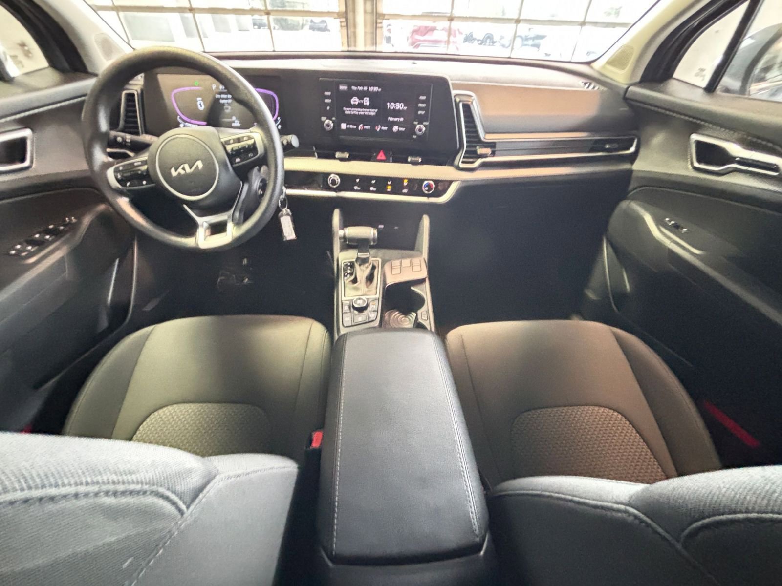 Used 2025 Kia Sportage LX image 37