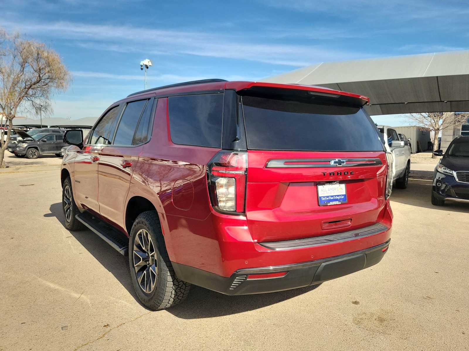 Used 2022 Chevrolet Tahoe Z71 w/ Luxury Package image 4