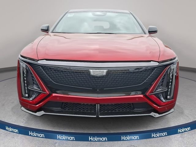 New 2026 Cadillac Lyriq V image 2