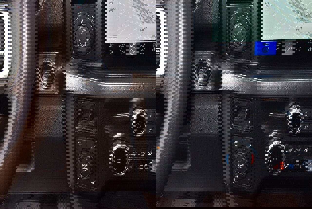 Used 2023 Ford F250 King Ranch w/ Chrome Package image 30