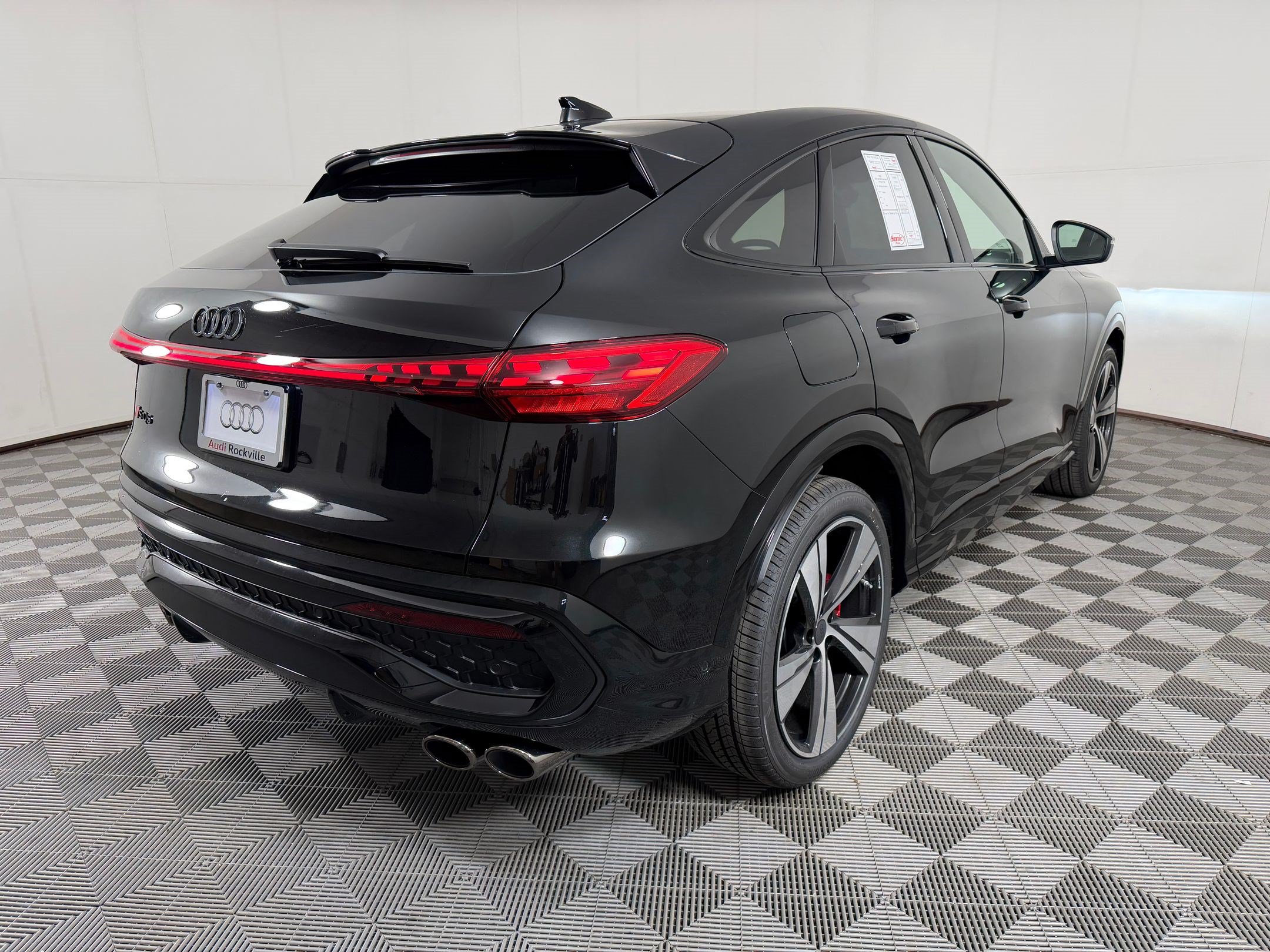 New 2026 Audi SQ5 Premium Plus AWD/4WD image 9
