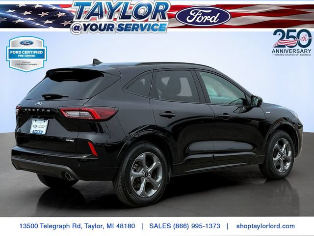 Certified 2024 Ford Escape ST-Line w/ Tech Pack #1 AWD/4WD image 4