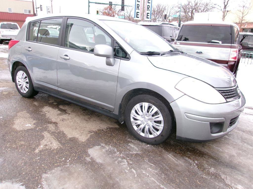 Used 2009 Nissan Versa 1.8 S w/ PWR Pkg image 1
