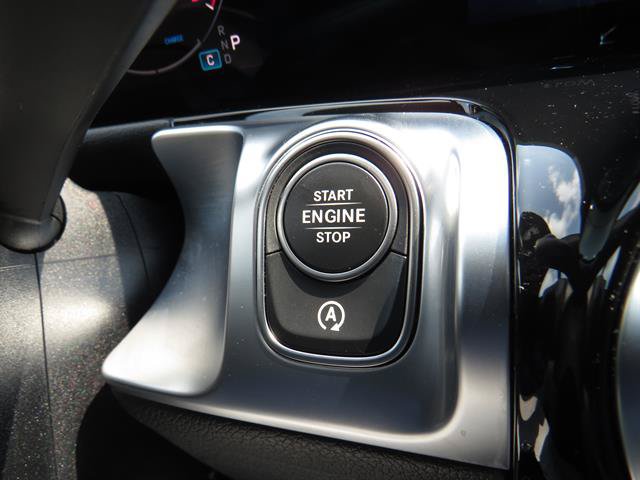 Used 2026 Mercedes-Benz GLB 250 4MATIC image 17