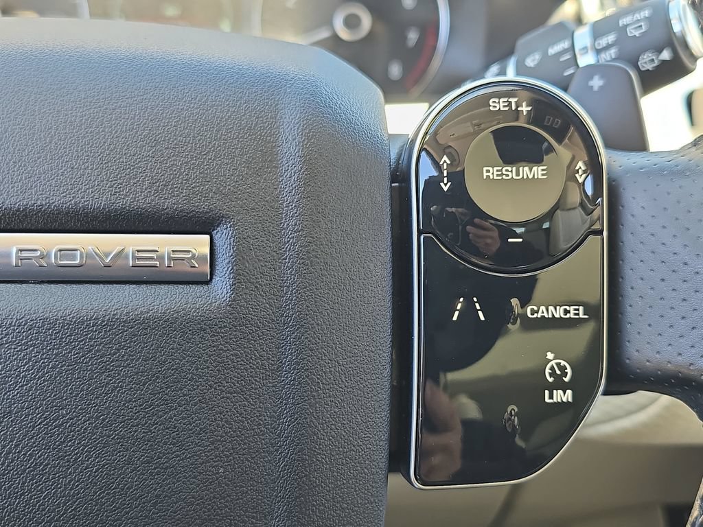 Certified 2020 Land Rover Range Rover Velar S AWD/4WD image 21