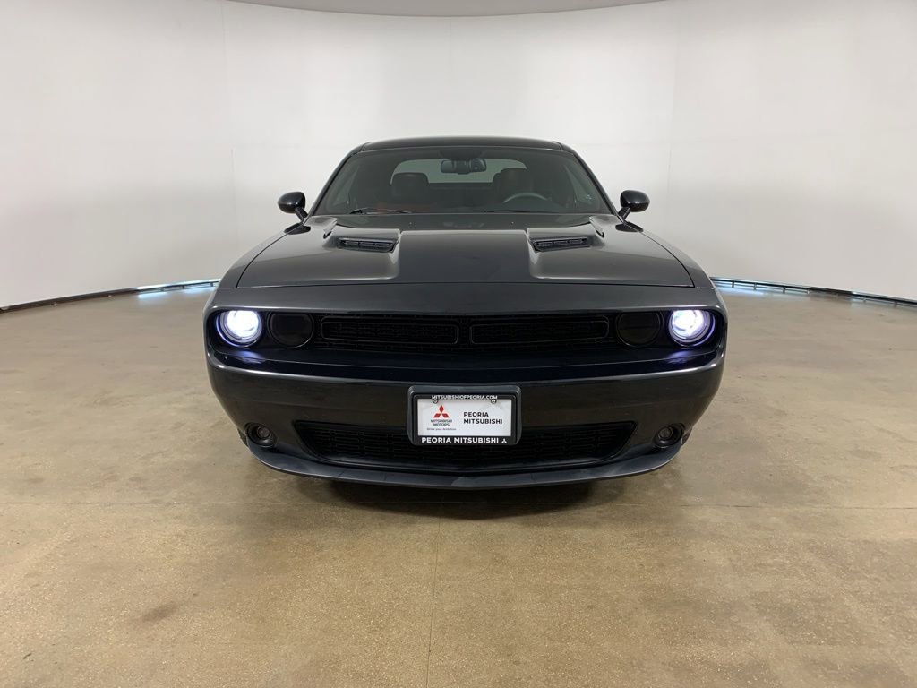 Used 2015 Dodge Challenger R/T Plus RWD image 3