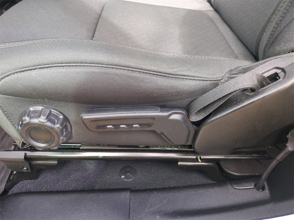 Certified 2022 Jeep Wrangler Sport S image 21