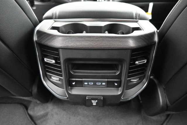 New 2027 RAM 1500 Laramie AWD/4WD image 26
